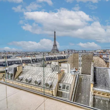 Le Touristique - Vue Tour Eiffel - 267b *